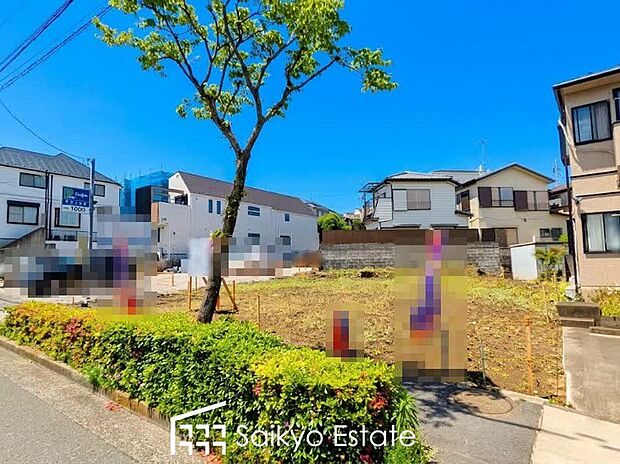 【現地写真】高層ビルの制振装置にも使われている粘弾性素材を使用した制振装置「SAFE365」を搭載!(1・2号棟のみ)太陽光発電設備標準搭載!(1・2号棟のみ)