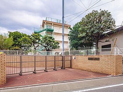 練馬区立旭町小学校 約320ｍ(徒歩約6分)