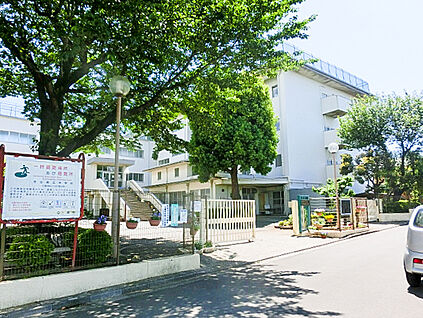 三鷹市立第五中学校 約1240ｍ(徒歩約16分)