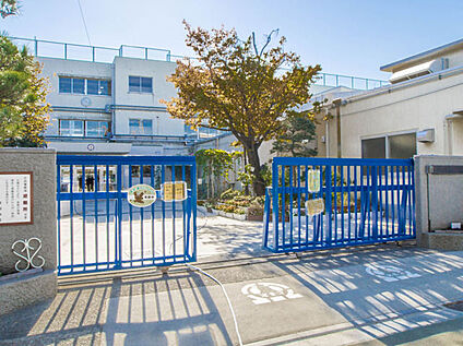 世田谷区立喜多見小学校 約720ｍ(徒歩約9分)