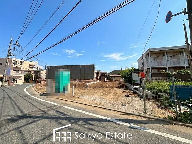 【現地写真】小学校まで徒歩約5分、中学校まで徒歩約8分でお子様が無理なく通える距離です。保育園や幼稚園も近くに多数あり、子育てファミリーには嬉しい環境です!