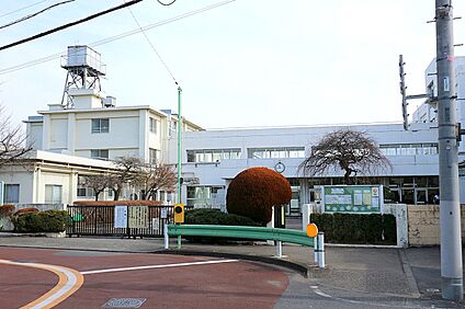 小金井市立小金井第一中学校　 約880ｍ(徒歩約11分)