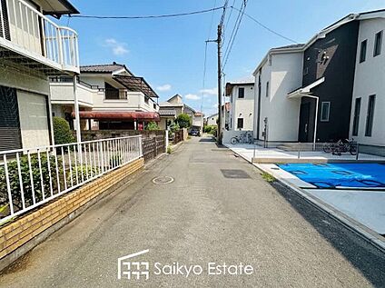 前面道路を含む現地写真