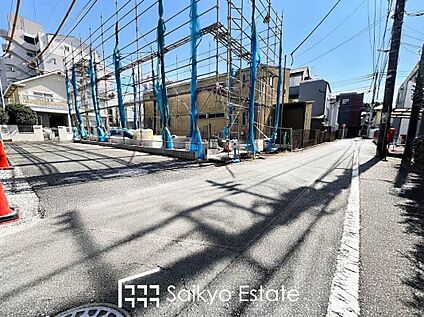 前面道路を含む現地写真