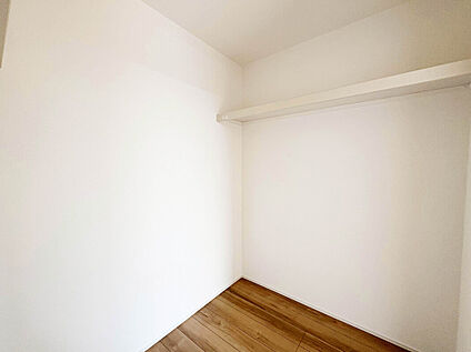 【ウォークインクローゼット】