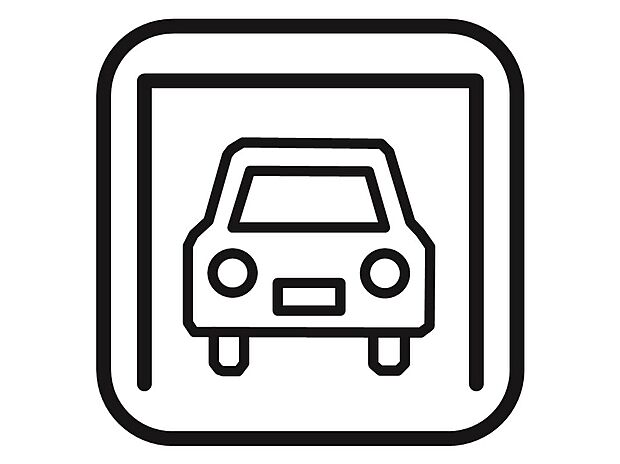 【【ビルトインガレージ】】雨風や雪、強い日差しなどから大切なお車を守ることが出来るガレージ付き。雨の日の車の乗り降りも楽に行えます!