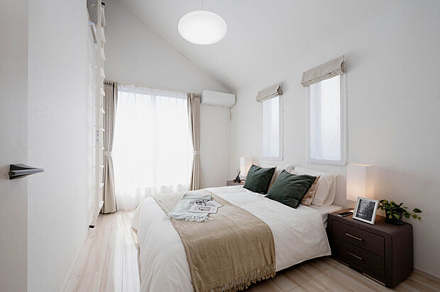 【【建物プラン例:Room】】構造躯体の倒壊等防止/損傷防止の双方で耐震等級3を標準仕様とし、繰り返す地震や台風をはじめ、災害から家族と暮らしを守ります。