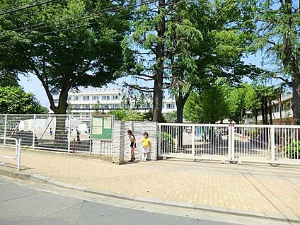 府中市立府中第四小学校 750m(徒歩10分)