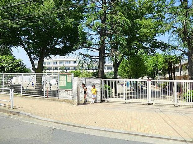 府中市立府中第四小学校（約750m）