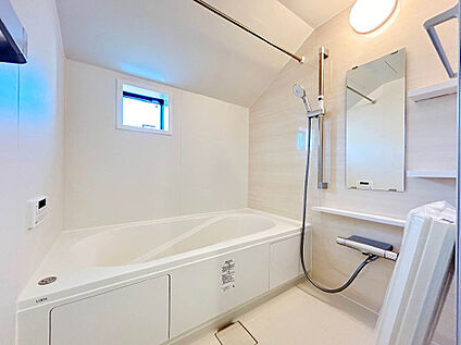 【施工例：Bath Room】