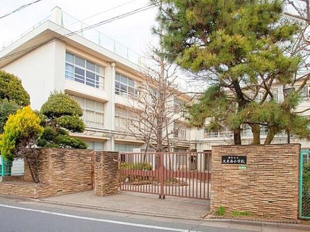 練馬区立大泉南小学校（約220m）