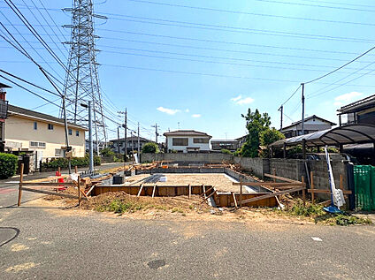 【外観：6月中旬撮影】