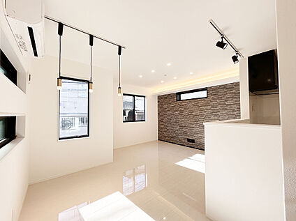 【建物プラン例】