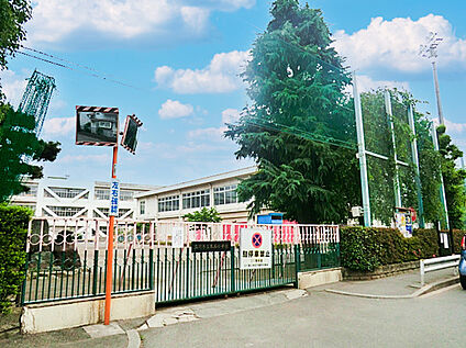 立川市立第五小学校 400ｍ