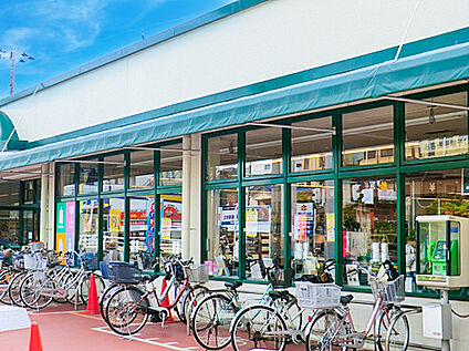 マルエツ東久留米店 900m