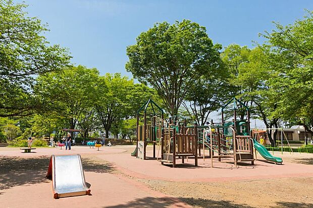 東村山中央公園(約1,700m)