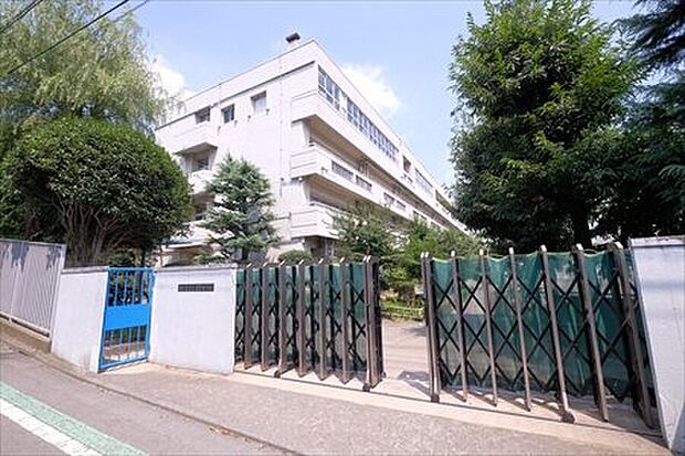 国分寺市立第二中学校(約1,120m)
