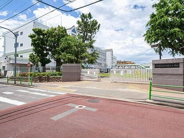 府中市立府中第二小学校(約690m)