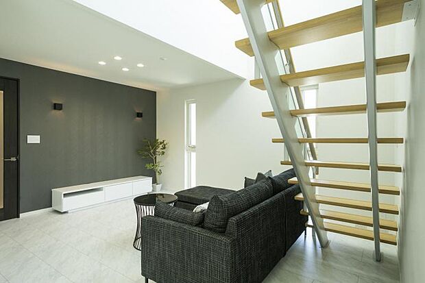 リビング【18号地】(2025年7月撮影)