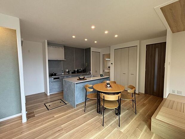 ダイニングキッチン【1号地】(2025年7月撮影)