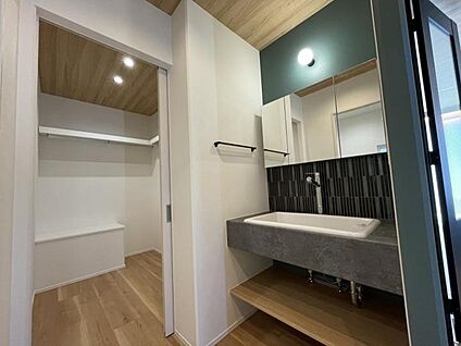 洗面【8号地】（2024年6月撮影）