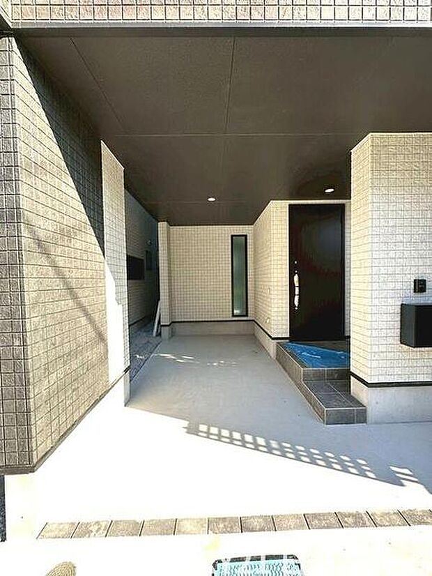 【駐車場】《駐車場》■ビルトインガレージが大切な愛車を守ります。