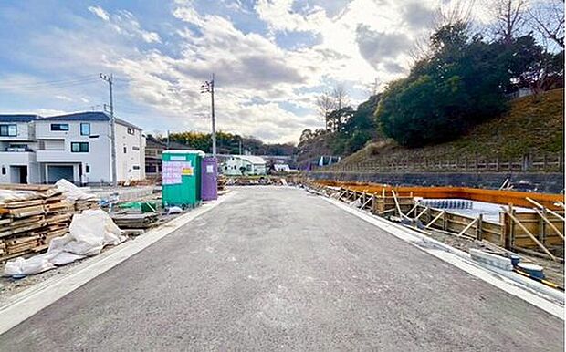 【現地写真】「空」×「光」×「風」。開放感を具現化したような現地は、まさに「永住の地」としての選択肢です。