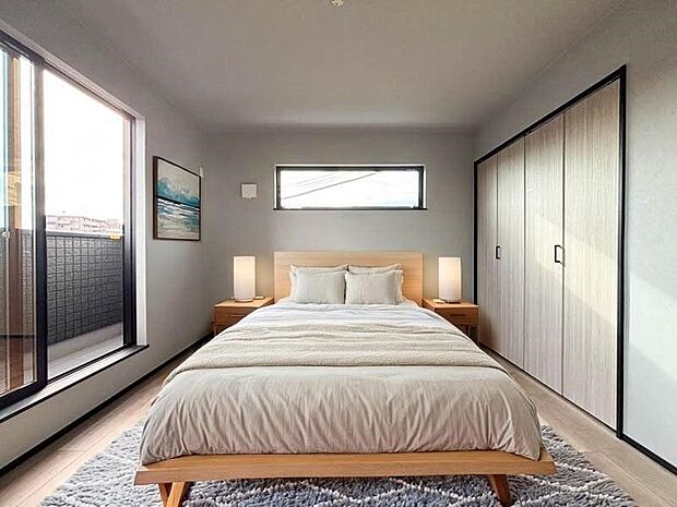 ~類似内装同仕様写真~ ※取引する建物とは、デザイン、色彩、開口部の位置、形状等が異なります。
