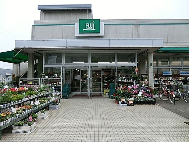 FUJI鵠沼店(約400m・徒歩5分)