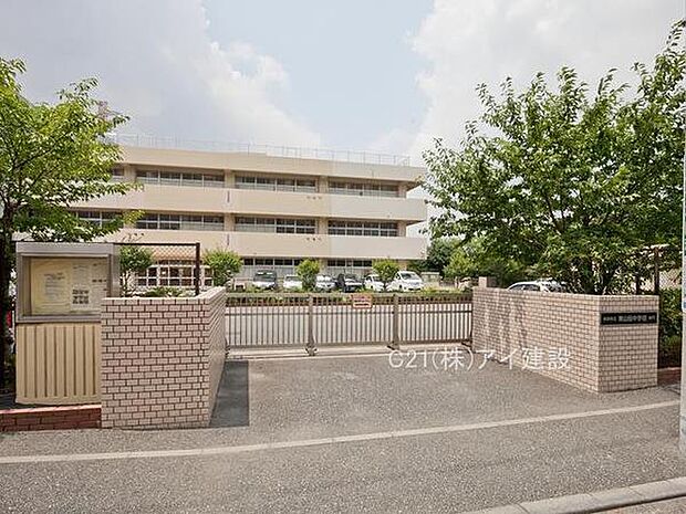 横浜市立東山田中学校（約480m）