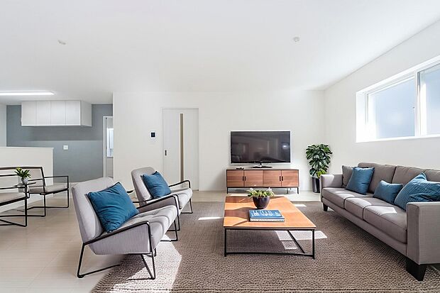 【リビング】「上質な空間を」
開放感と日当たりの良さに恵まれたリビング空間。
(本画像はCGにて家具を配置しております。実際に家具はおかれておりません。)