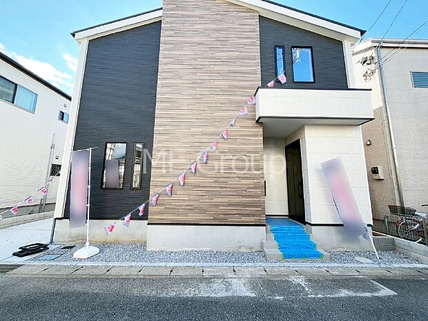 たっぷりの陽光と心地よい風が舞い込む住まい