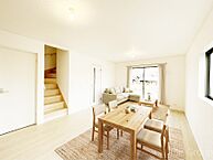 埼玉県草加市瀬崎５丁目：物件画像