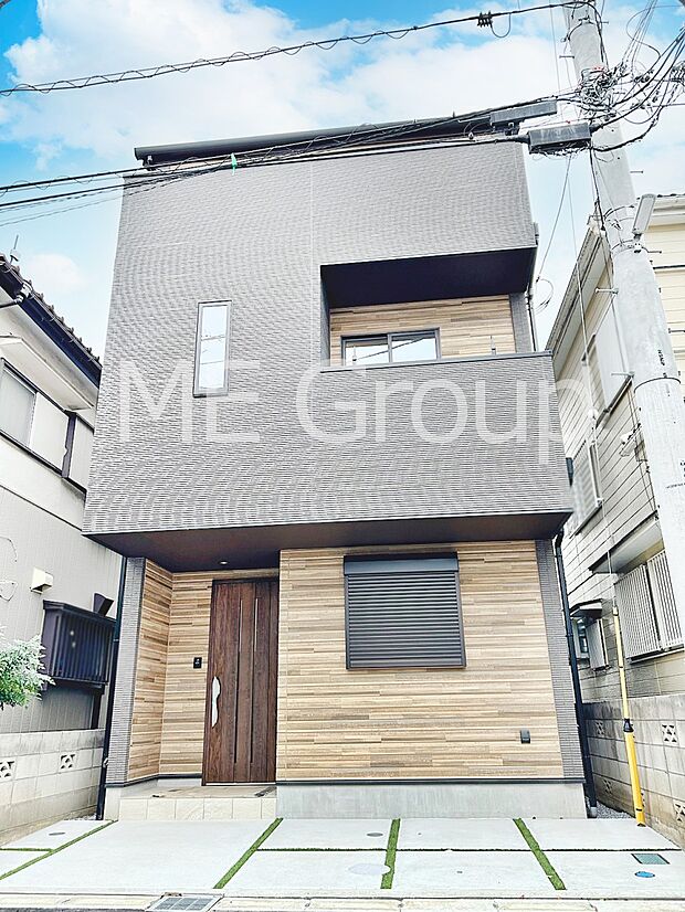 上質感あふれる外観デザイン。魅力の住まいを実現。