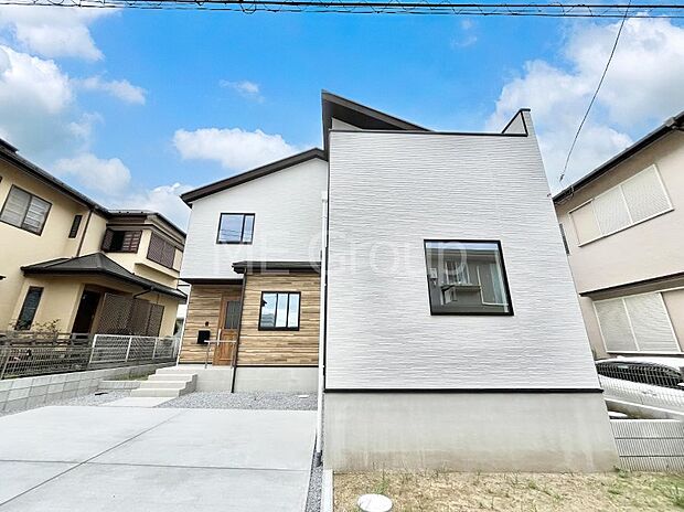 暮らしやすさと居心地の良さにこだわったシンプルで飽きのこないデザイン ！