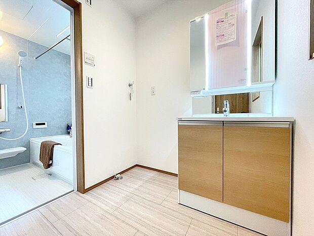【トイレ】～toilet～綺麗・スッキリ・快適なウォシュレット付トイレでくつろげる空間です。4号棟