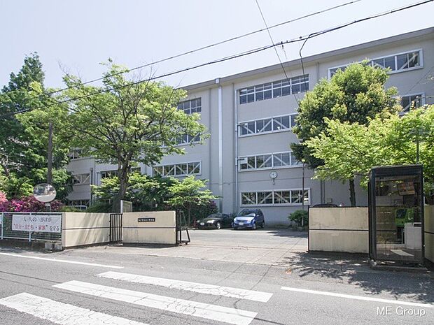 松戸市立第三中学校（約1,000m）