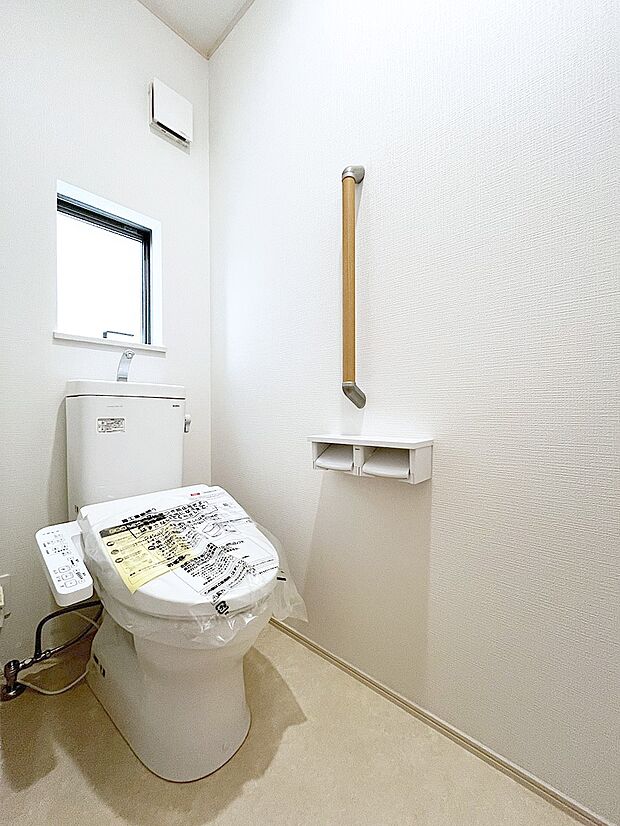 【トイレ】～toilet～綺麗・スッキリ・快適なウォシュレット付トイレでくつろげる空間です。2号棟