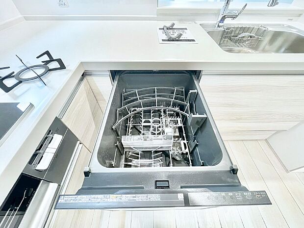 【食洗機】面倒なお片づけは食洗機にお任せ!家事の負担が減って、時間にも気持ちにもゆとりができます。