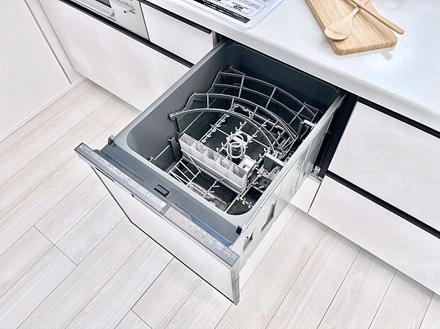 【食洗機】面倒なお片づけは食洗機にお任せ!家事の負担が減って、時間にも気持ちにもゆとりができます。