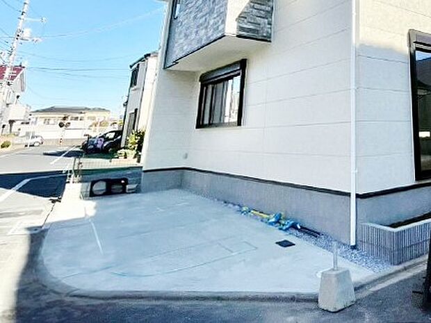 【駐車場】生活に欠かせない駐車スペース。