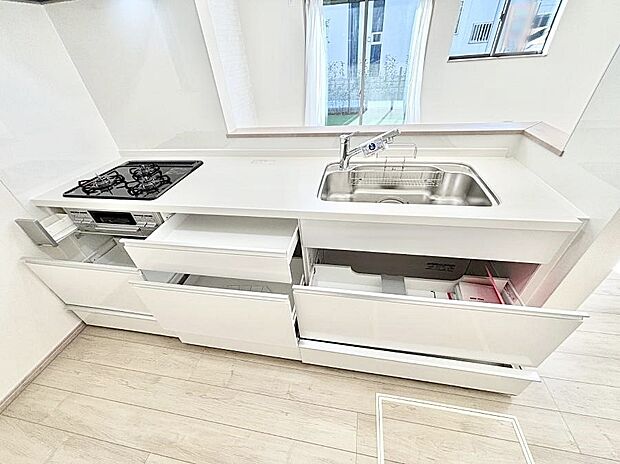 【スライド収納】使いやすさを優先したスライド式収納タイプ！