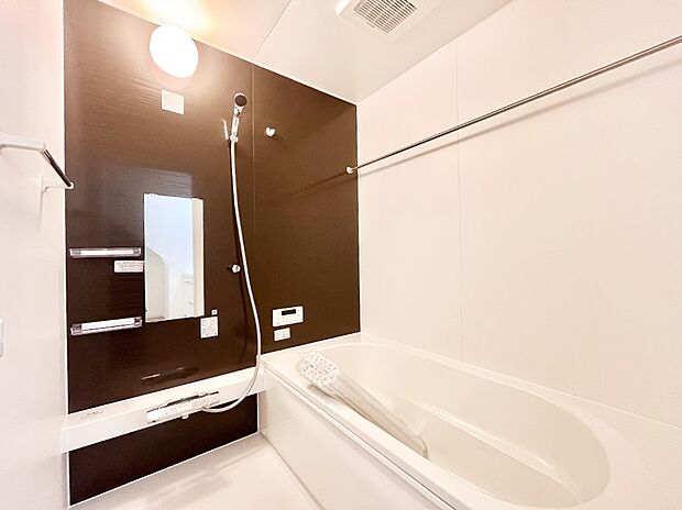 【浴室】一日の疲れを癒やす大切なバスタイム。ゆっくりとお風呂を楽しんで疲れをとりたいですね!