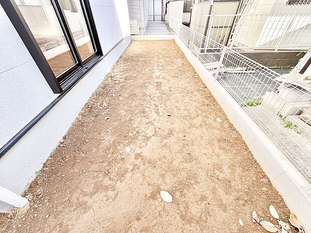 【庭】明るさたっぷりのお庭