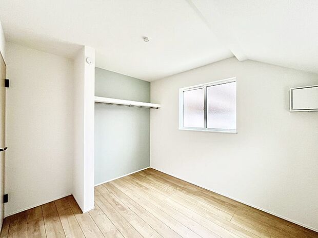 【洋室】爽やかな日差しがお部屋全体を優しく包み込んでくれます