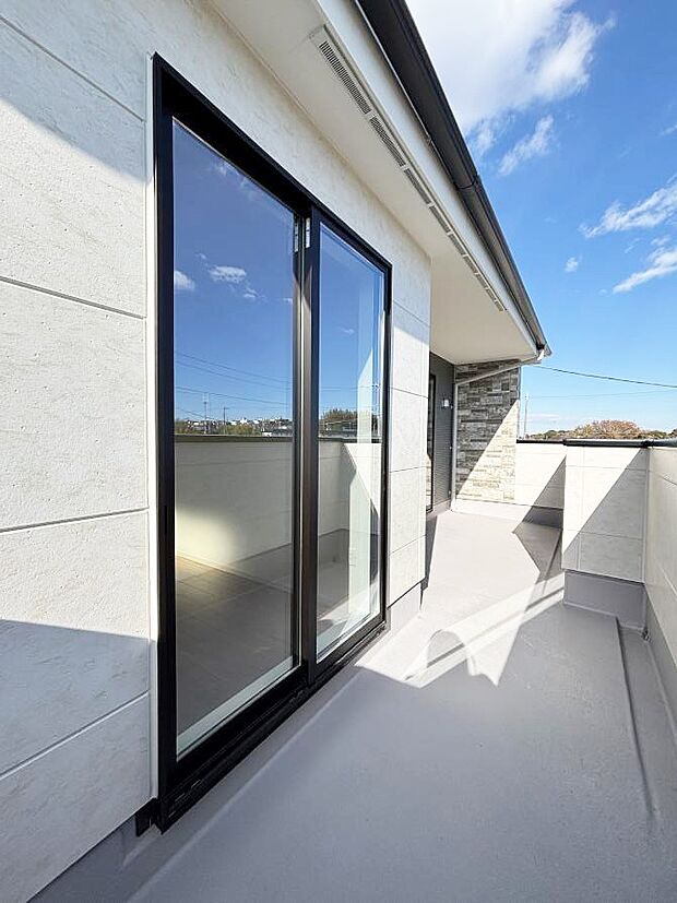 【バルコニー】風通しの良いバルコニー