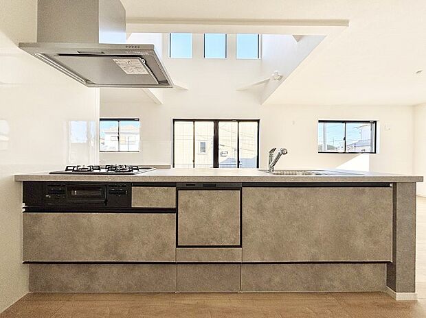 【キッチン】お料理を効率的に、楽しく!システムキッチン