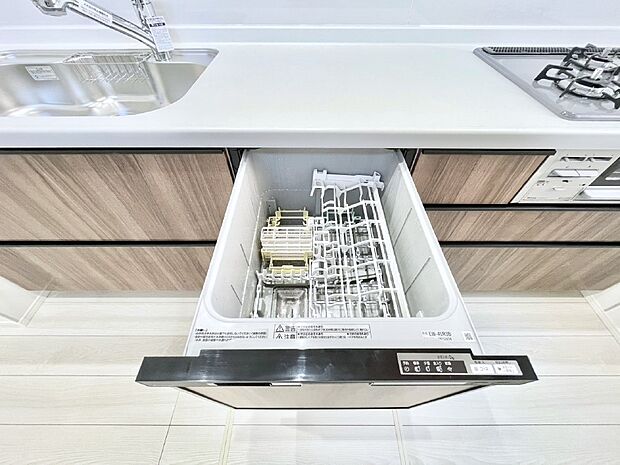 【食洗機】面倒なお片づけは食洗機にお任せ!家事の負担が減って、時間にも気持ちにもゆとりができます。