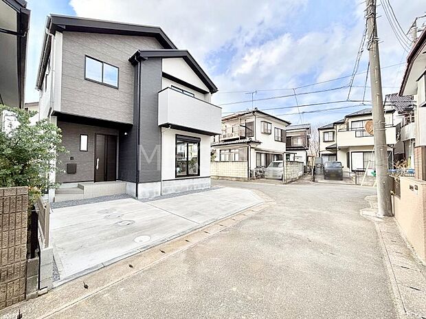【前面道路含む現地写真】堂々完成！！ ここから始まる新生活を応援いたします！ 