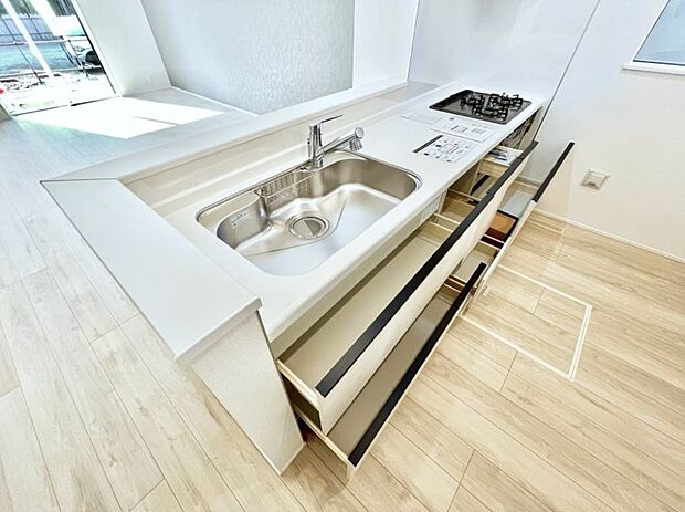 【スライド収納】使いやすさを優先したスライド式収納タイプ!